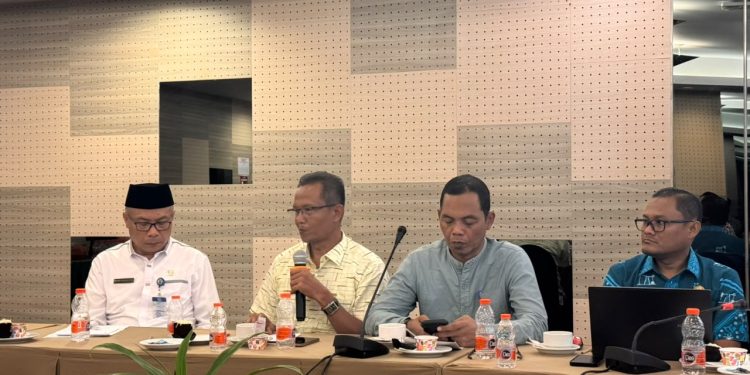 Focus Group Discussion (FGD): Penguatan Tata Kelola Participating Interest (PI) Migas untuk Mendorong Kesejahteraan Masyarakat dan Pembangunan Daerah di Provinsi Riau