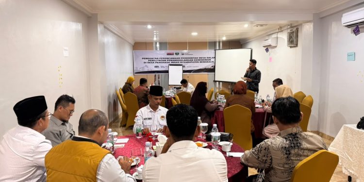 Penguatan Perencanaan Pemerintah Desa dalam Percepatan Penanggulangan Kemiskinan di Desa Penghasil Migas Kabupaten Bengkalis
